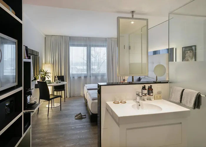 Hotel Innside By Melia Hafen 4*